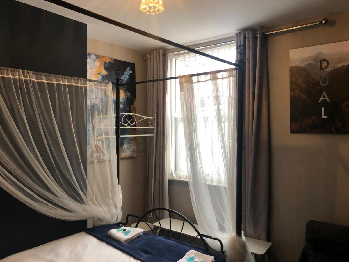 3 Double Bed Brittania Styled Central Home Near Lfc Sleeps 6 With Free Business Super Fast Fibre Broadband Ливерпуль Экстерьер фото